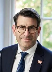 Jonathan Mark Schott