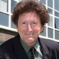 Julian Meurglyn Hopkin
