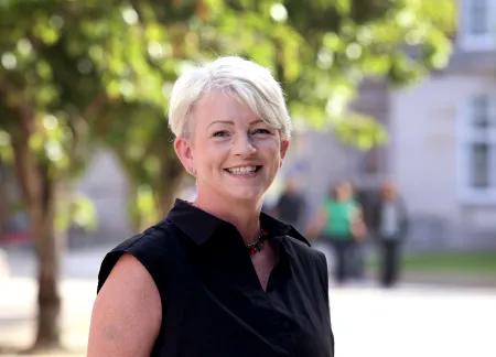 Louise CLARE Kenny