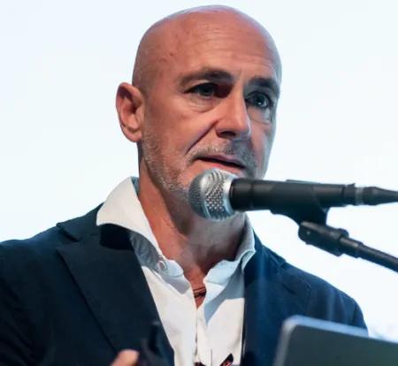 Stefano Pluchino